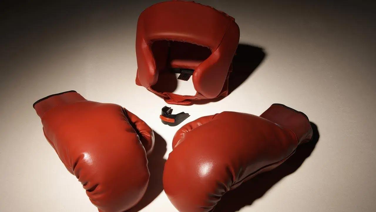 Boxers Minakshi, Preeti assure India of medals