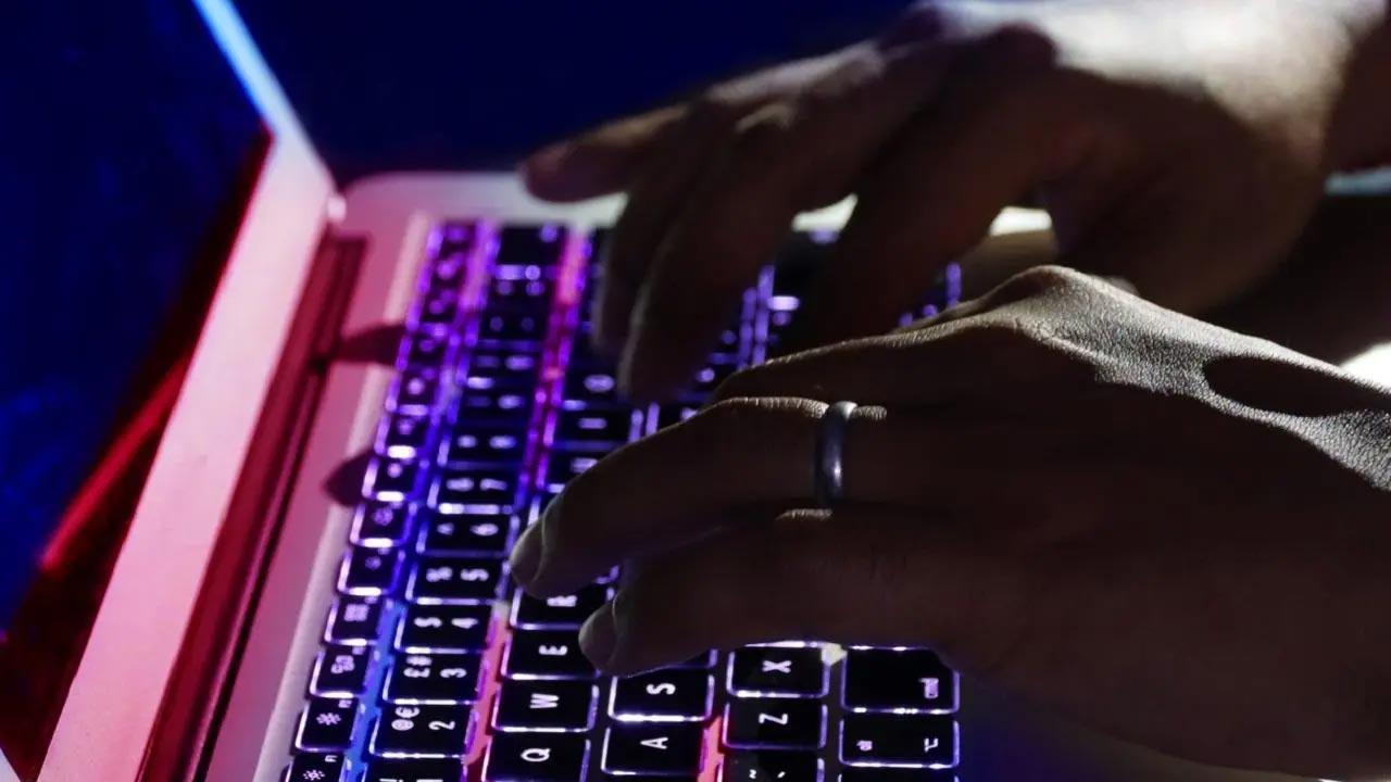Draft Data Protection Bill entails penalty of up to Rs 250 cr for privacy breach