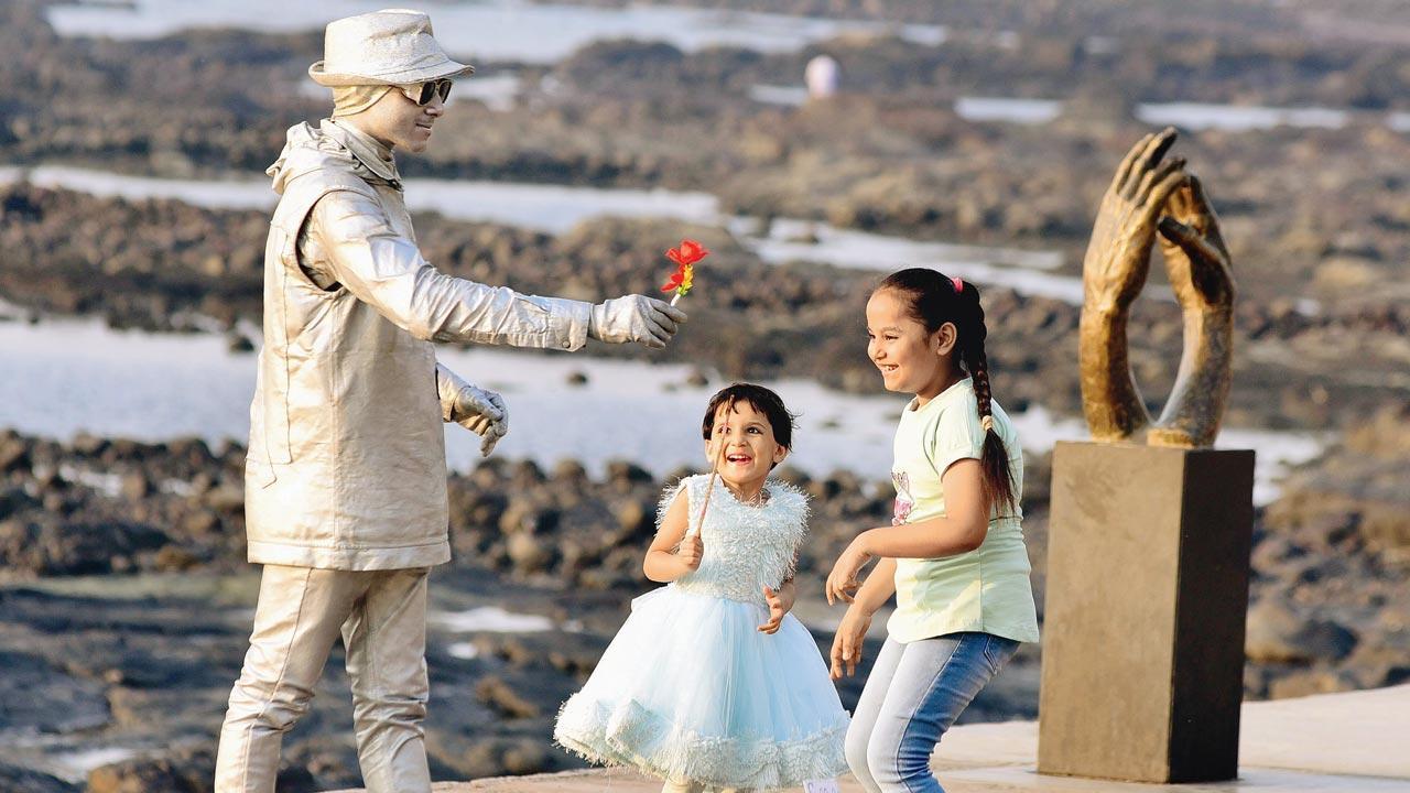 Mumbai Diary: Monday Dossier
