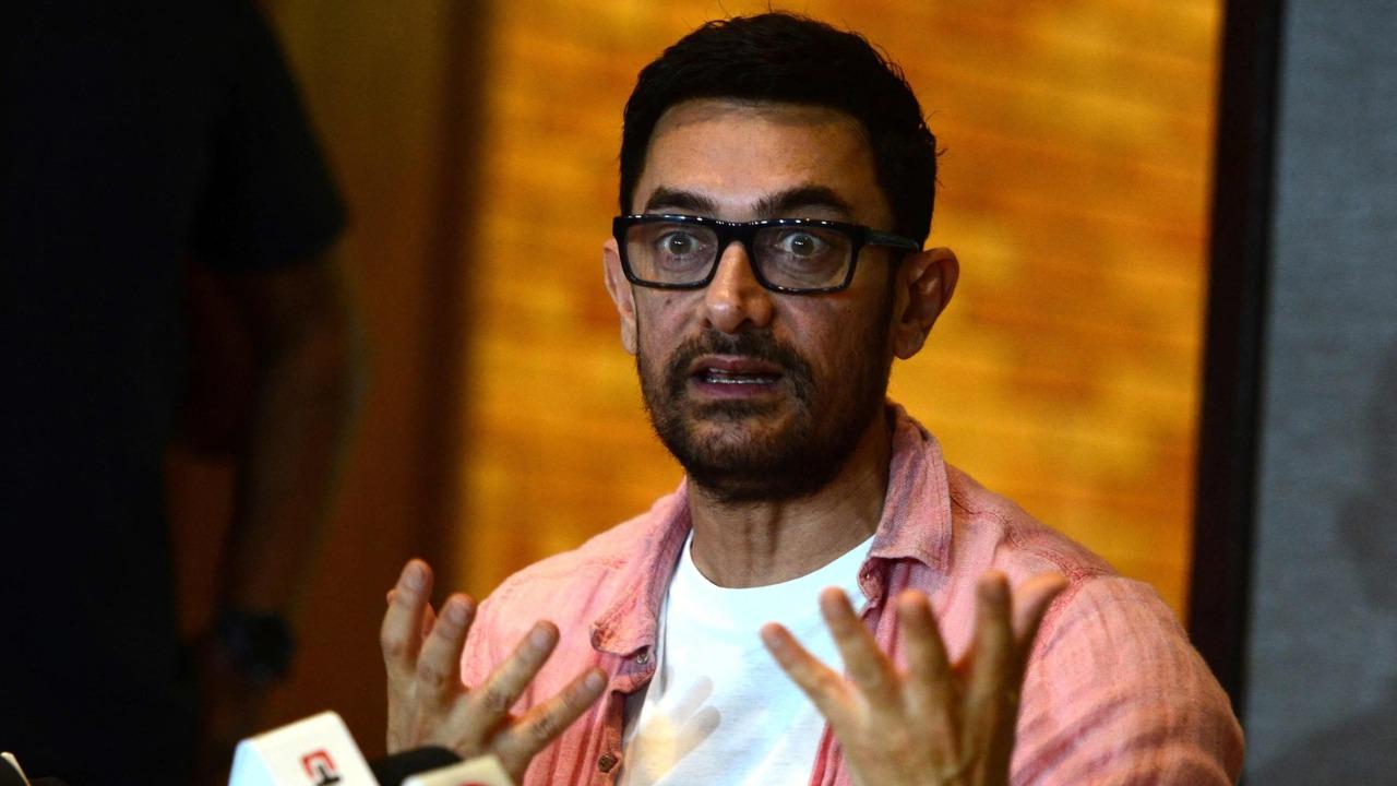 Aamir Khan
The '3 Idiots' star completed schooling but never went to college. He found his calling in acting and has been known as the 'perfectionist' of the industry 