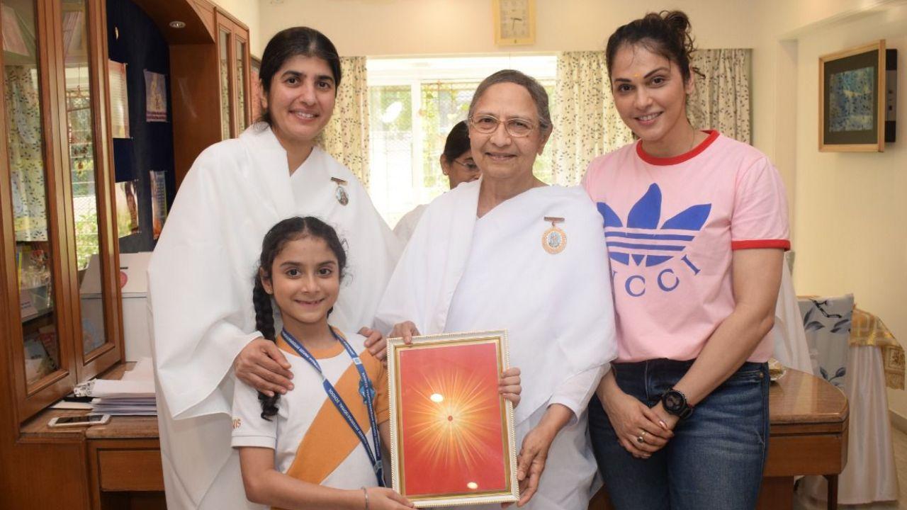 Children's Day 2022: Isha Koppikar speaks about celebrating Children’s Day with her daughter Rianna Children's Day 2022: Isha Koppikar speaks about celebrating Children’s Day with her daughter Rianna