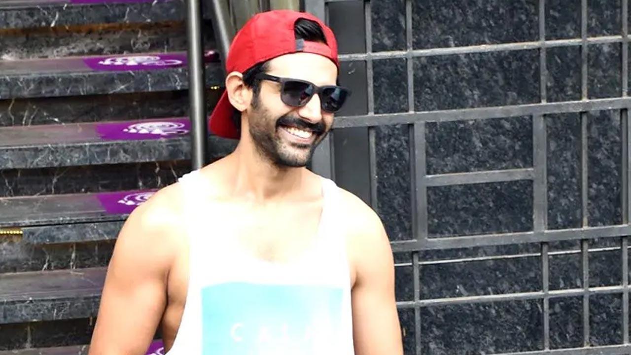 Kartik Aaryan is not just 'king of monologues' but also 'king of sequels'