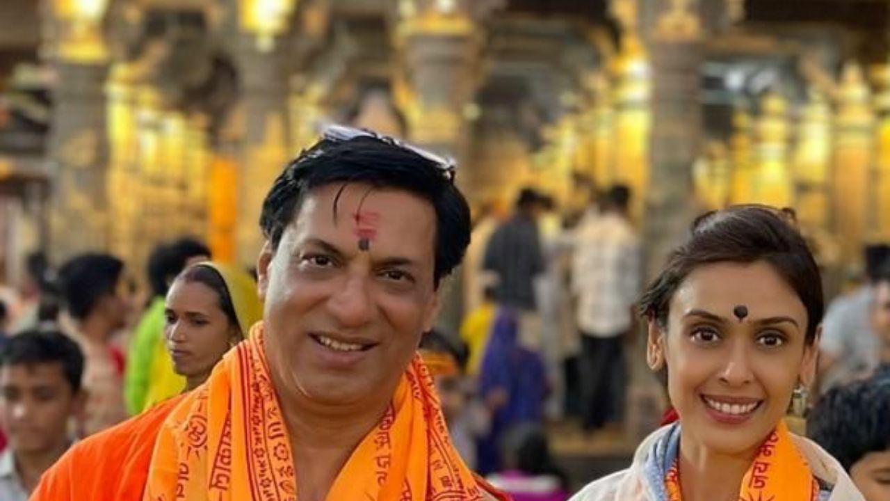 Actress Hrishitaa Bhatt visits Mahakal Temple with Madhur Bhandarkar