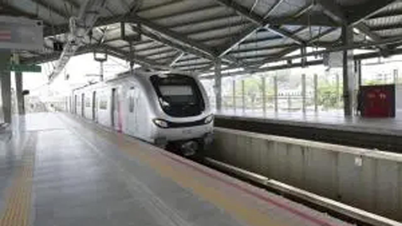 Mumbai: Motorists turning to Metro?