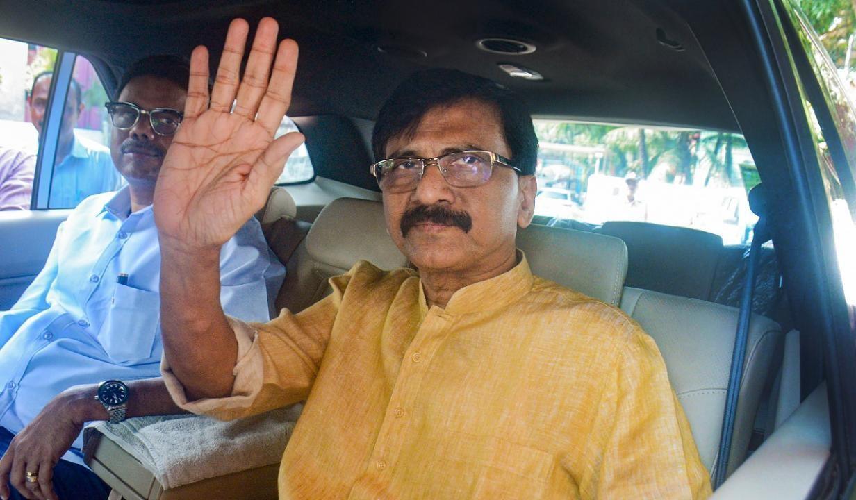 Rahul Gandhi calls Sanjay Raut to enquire about his health