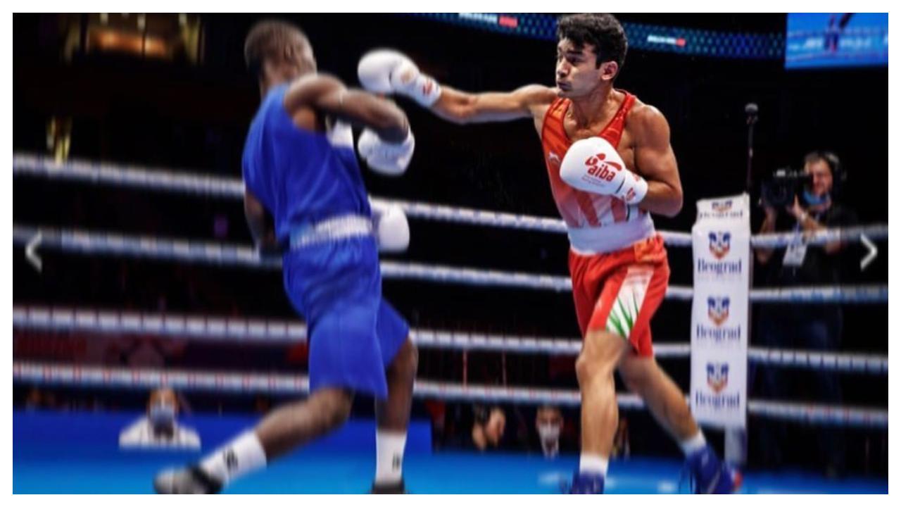 Asian Boxing Championships: Shiva Thapa scripts history, assures sixth medal