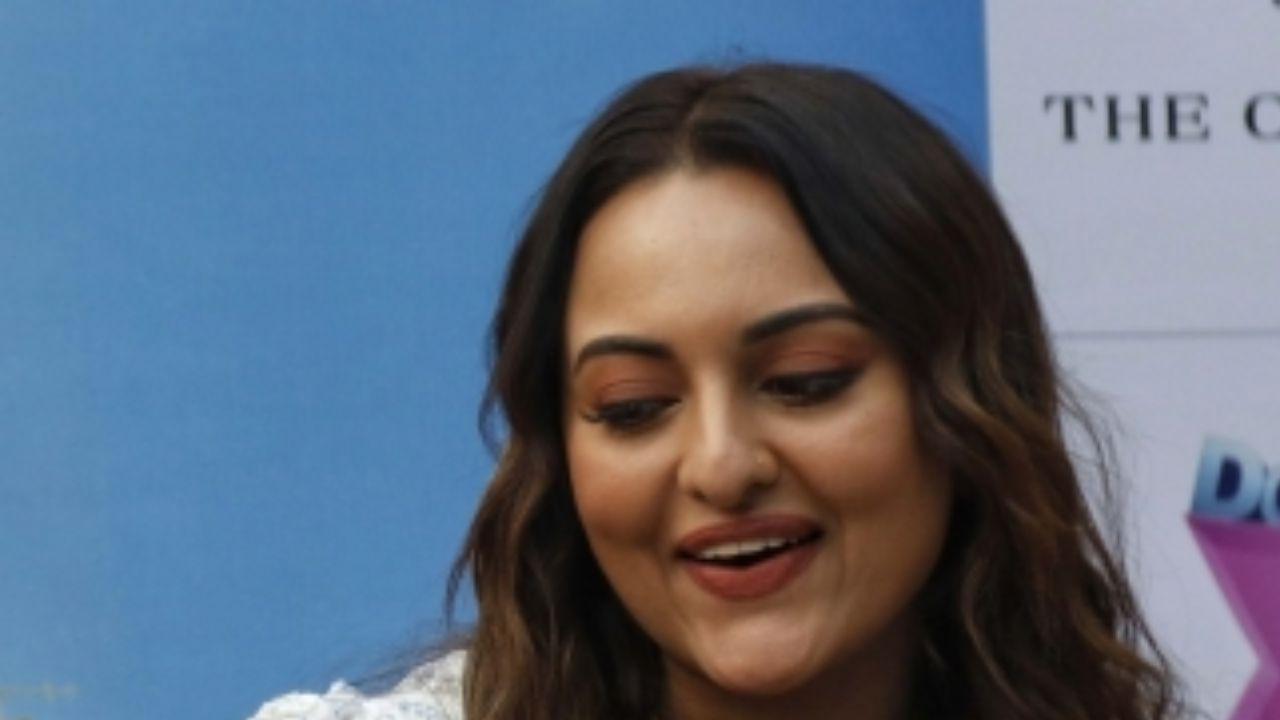 Sonakshi Girl Police Xxx - Sonakshi Sinha: Took me two months to gain weight, a year to lose it