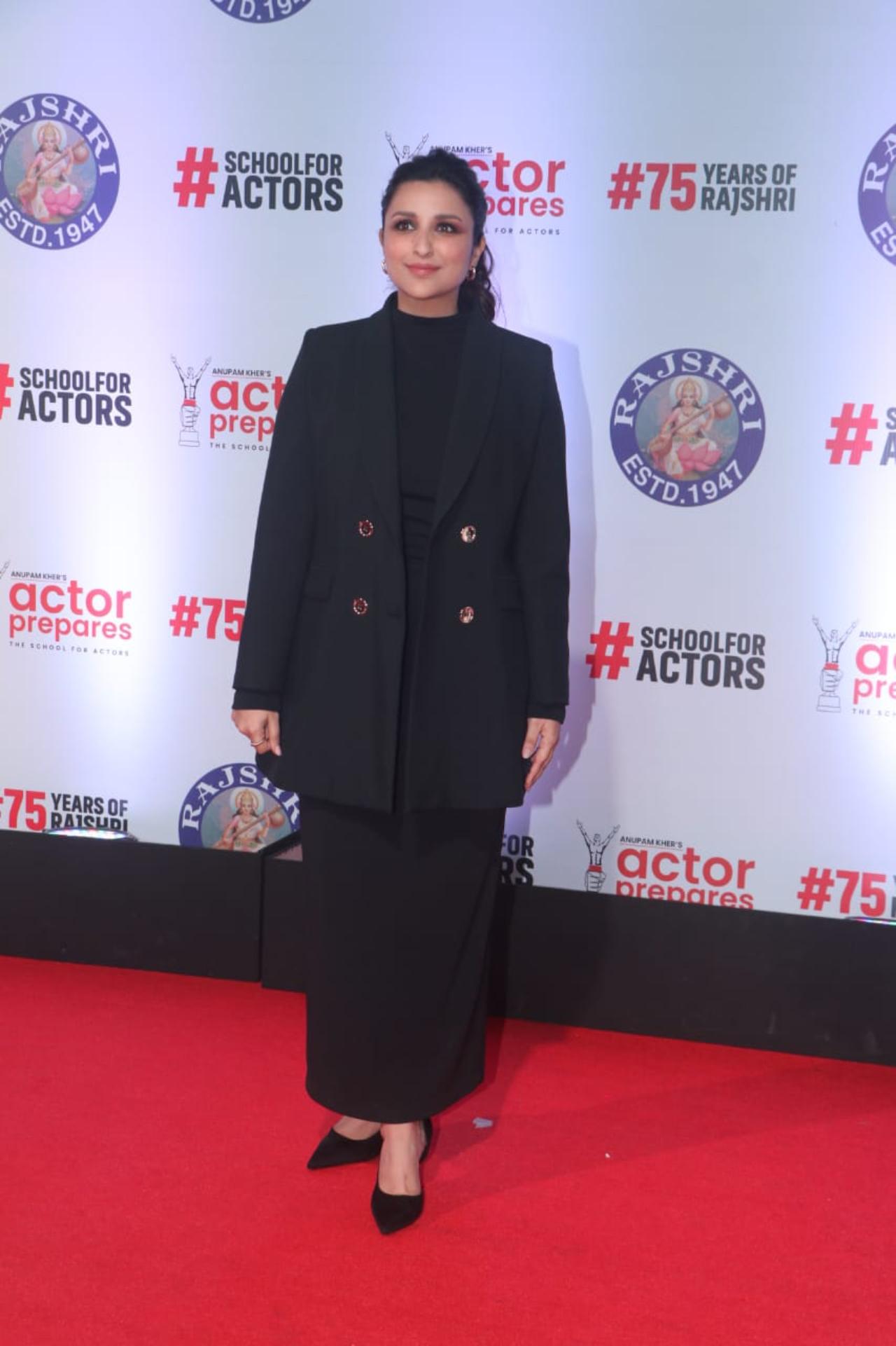 Parineeti Chopra who is a part of the film's cast arrived for the premiere in an all-black power suit. She plays the role of a trek instructor who guides Amitabh Bachchan and his friends on their trek on the Mount Everest