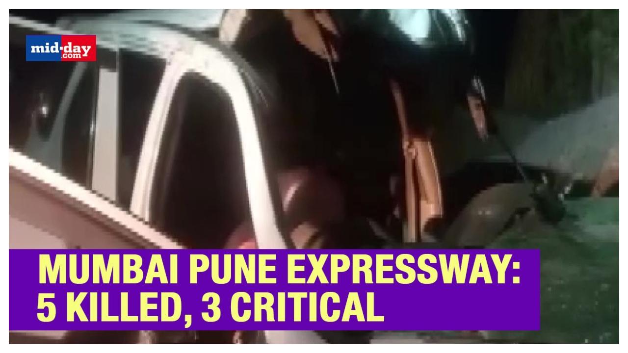 Horrific Road Accident On Mumbai Pune Expressway