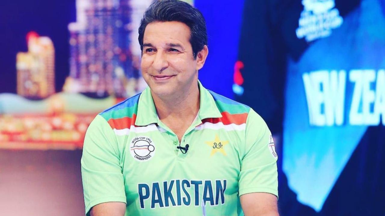 Wasim Akram, Waqar Younis unhappy with PCB's social media posts of dressing room