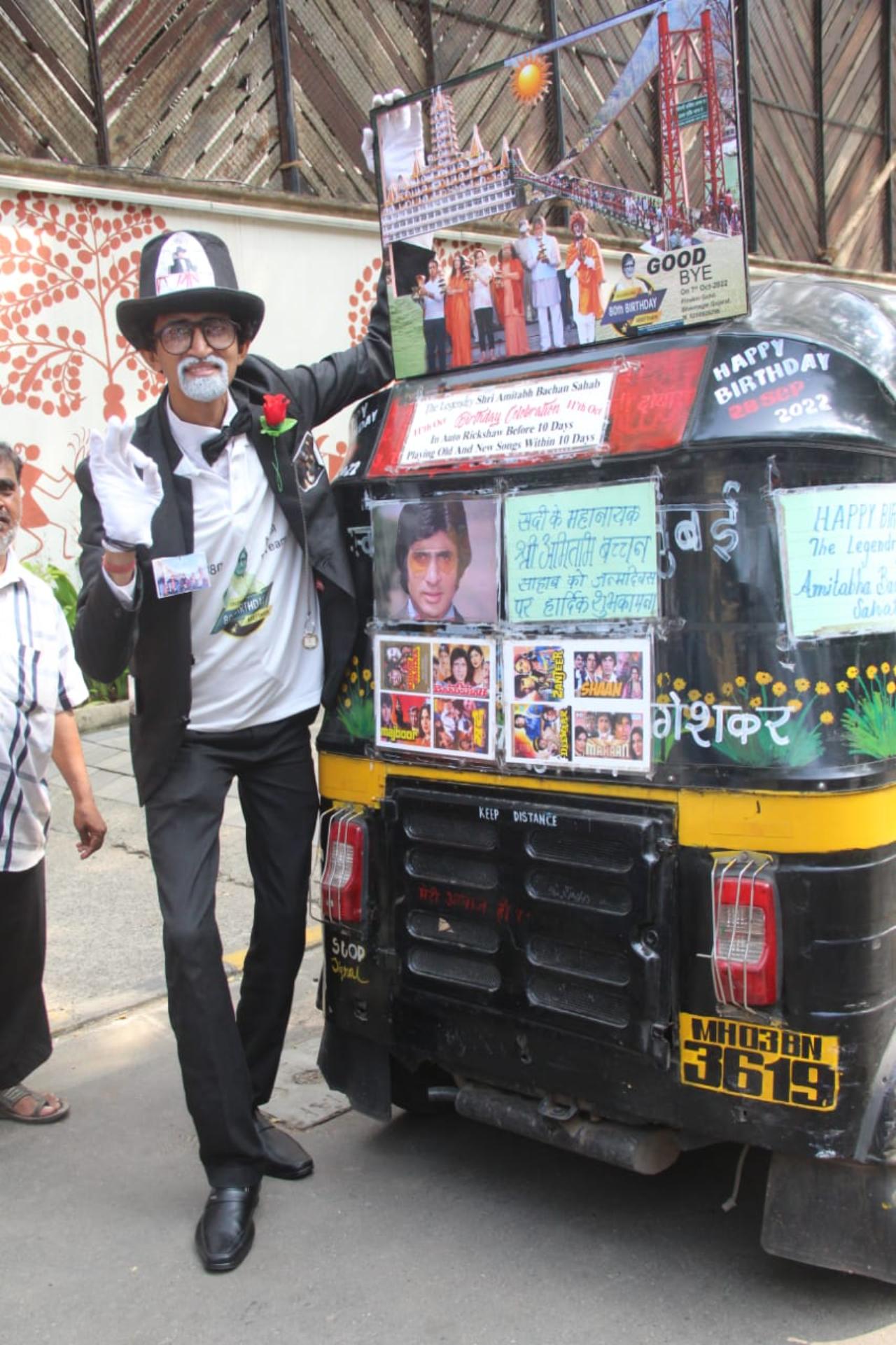 Some also dressed up as Amitabh Bachchan as a tribute to the star. Several also got handmade artwork for the actor