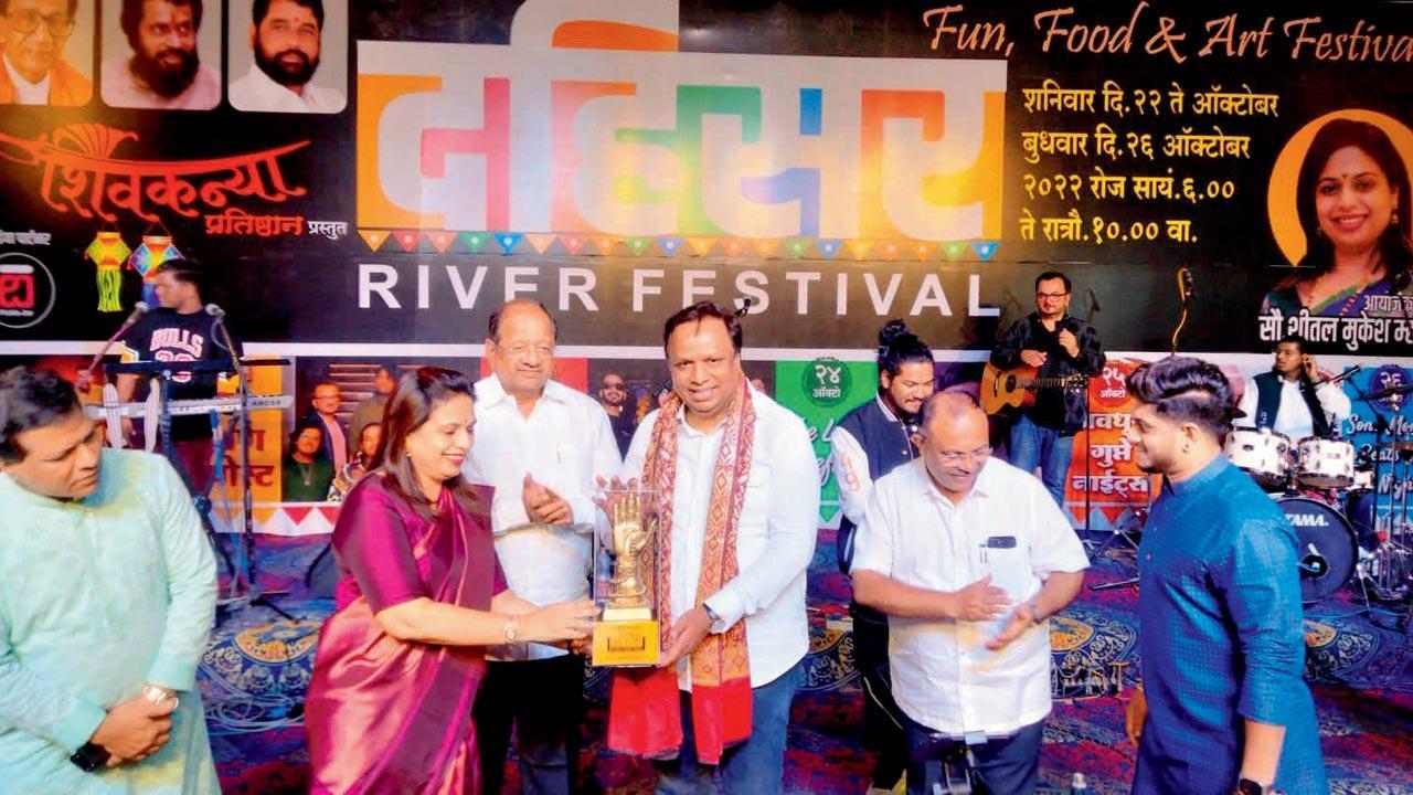 Mumbai: Activists slam three festivals themed on Dahisar river