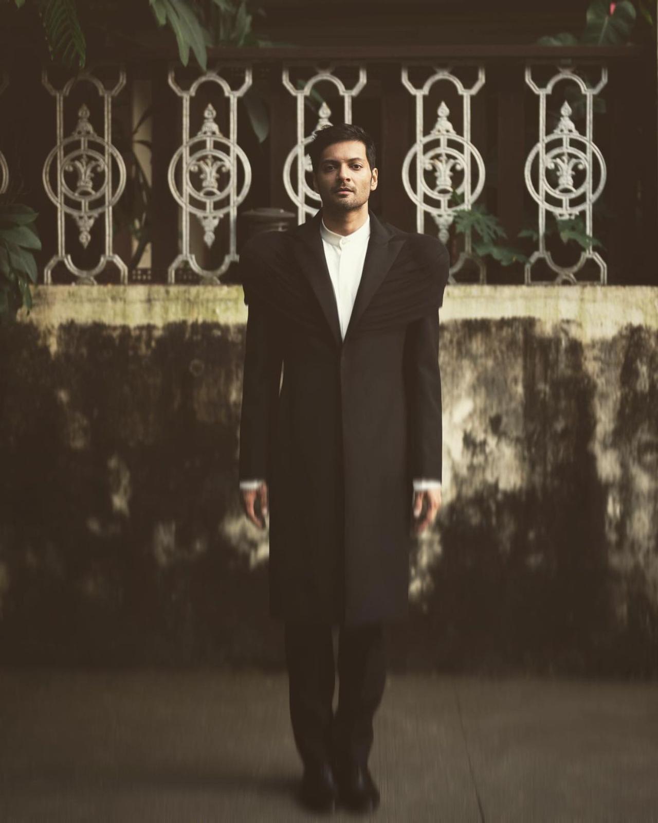 Ali Fazal:
Already a common face in Hollywood movies, Ali is part of the movie Khufiya, based on the book Escape to Nowhere by Amar Bhushan. The film is directed by maverick Vishal Bhardwaj and alongside Ali, versatile actress Tabu and Wamiqa Gabbi will be seen in prominent roles. Meanwhile Ali Fazal along with his wife Richa Chadha has launched their production house– Pushing Buttons Studios. Girls Will Be Girls will be their first project