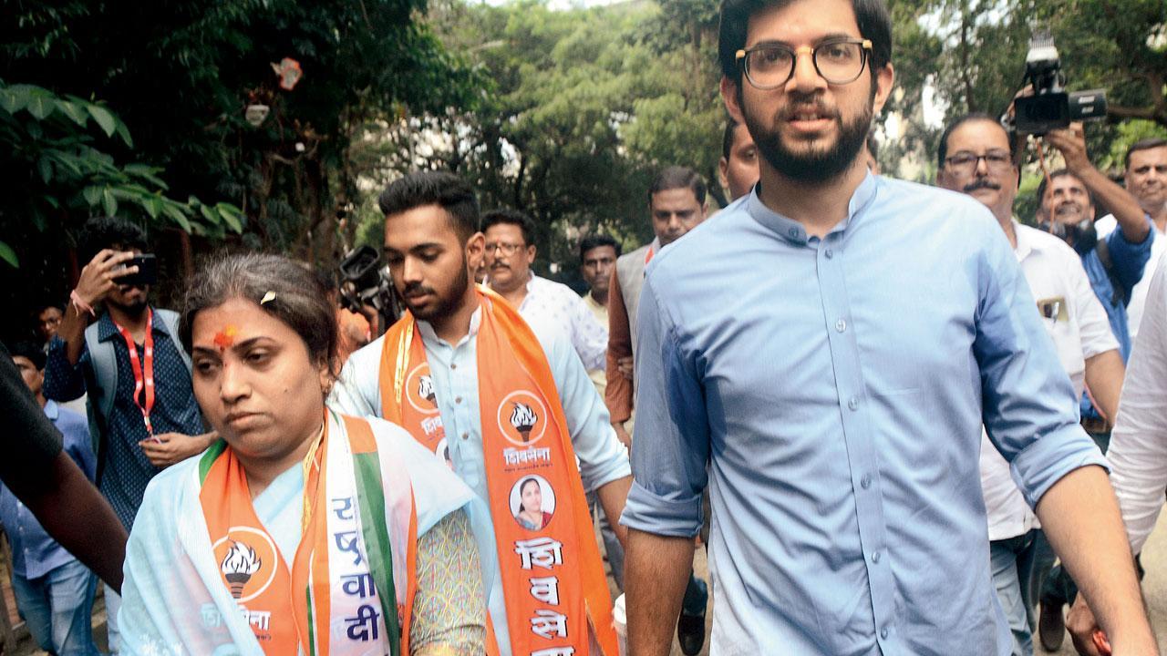 Mumbai: Rutuja Latke, Murji Patel file nominations for Andheri East by-election