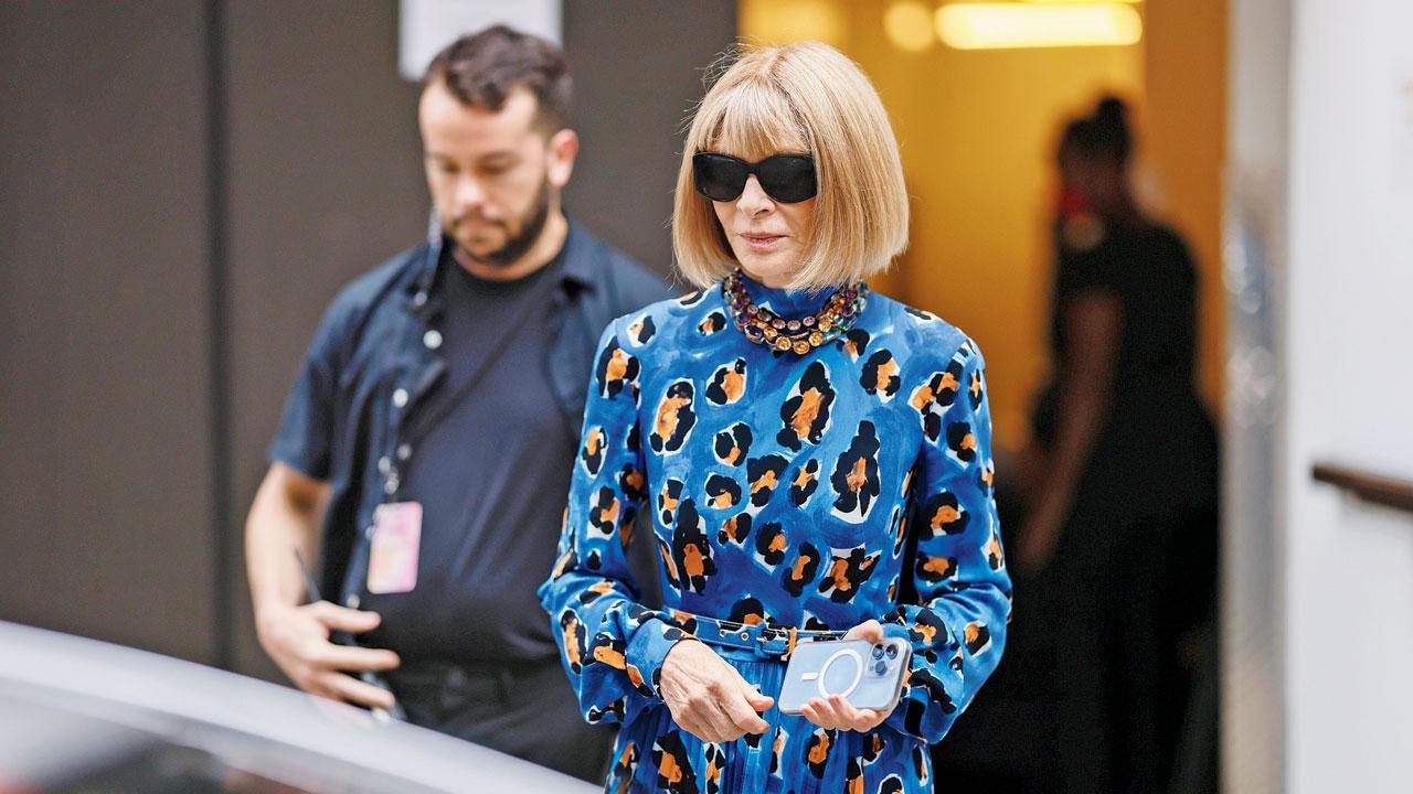 Be like Anna: A biography of Anna Wintour opens up the world of fashion journalism for readers