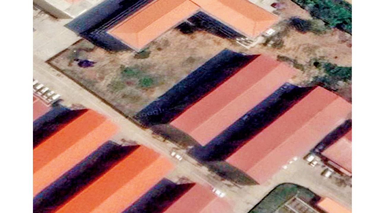 The barrack-like structures that are used as the fraud factory along the Myanmar-Thailand border