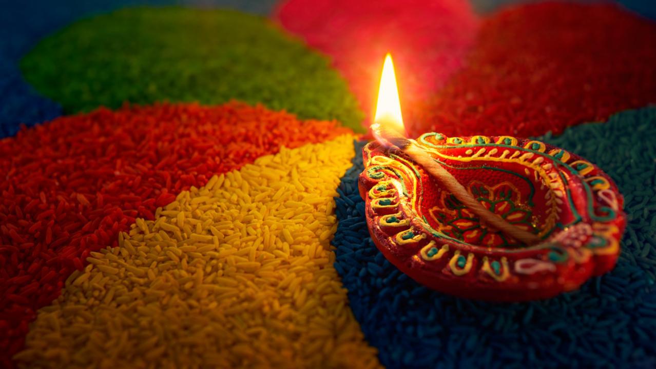 Diwali 2022: Mumbaikars excited to bring in the festival with homemade food, big celebrations 