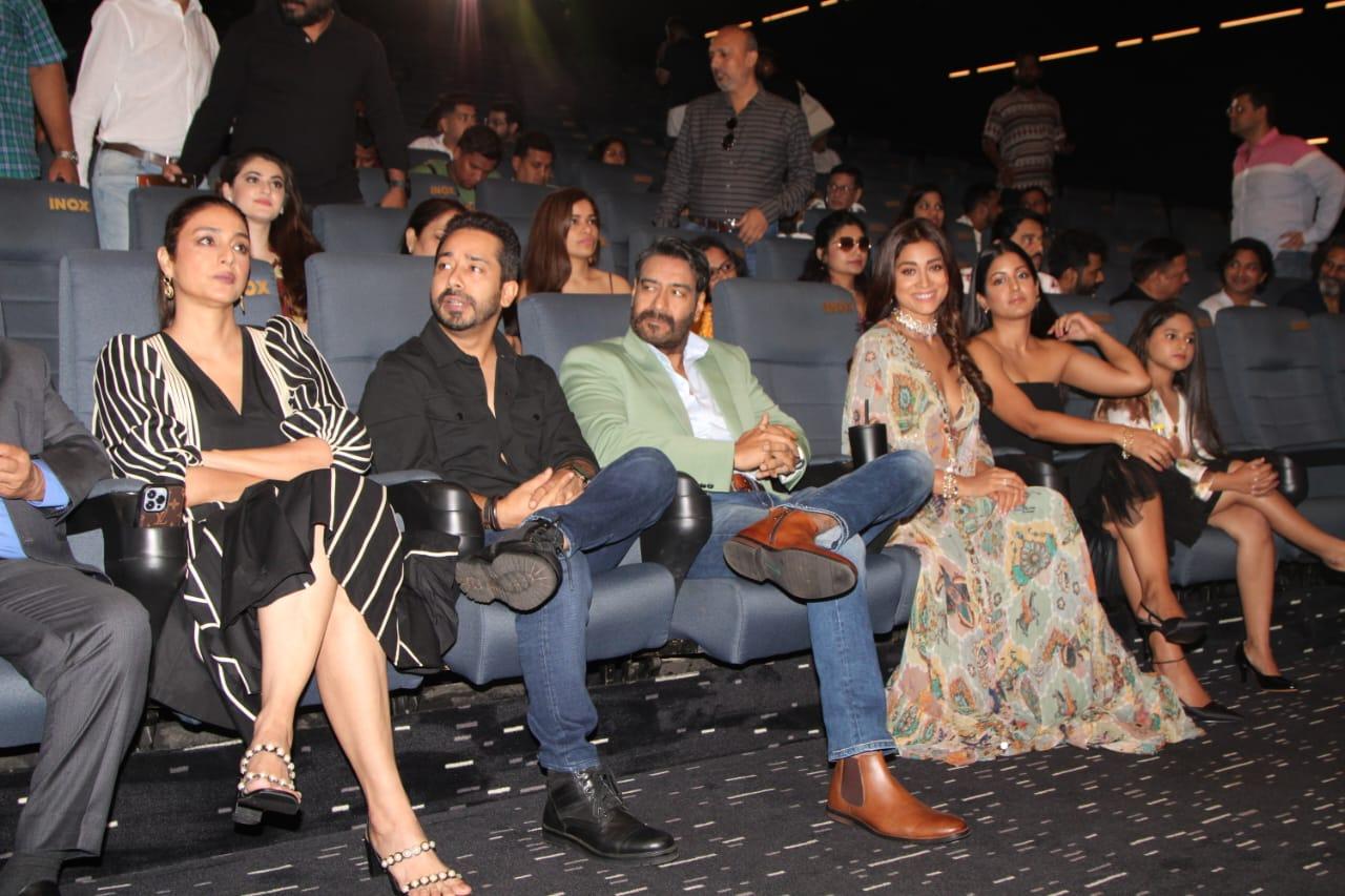 To jog the memory of the journalists, 'Drishyam' was also screened. Many of those present related to the sequence where Salgaonkar is seen watching a film with his family and enjoying a box of popcorn in the theatre