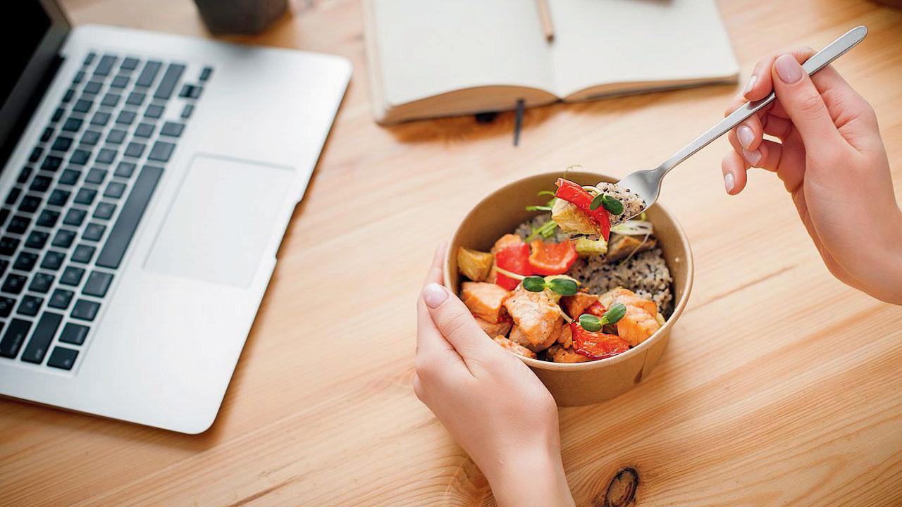 Plan your week’s meals for healthier lunches at work