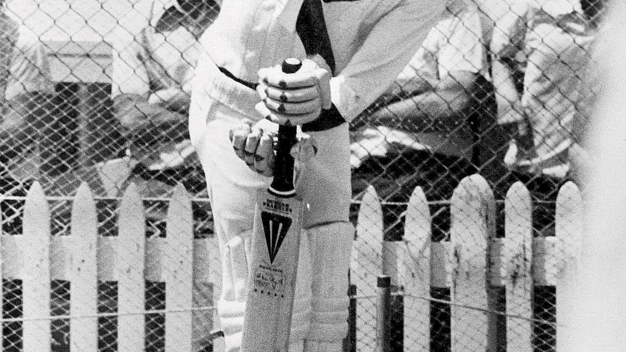 1975: Lloyd with his Duncan Fearnley bat at the Sydney Cricket Ground nets. PICS/GETTY IMAGES
