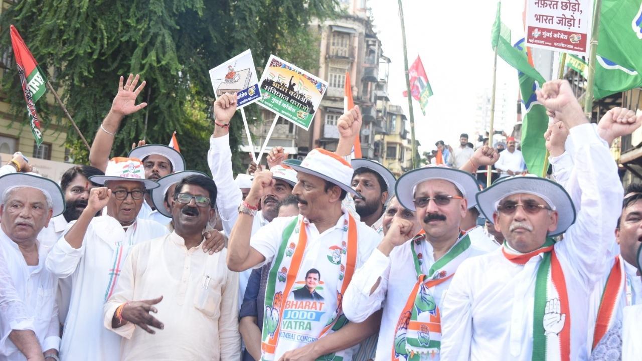 Mumbai Congress holds yatra; Digvijaya Singh, Shiv Sena and SP leaders also join