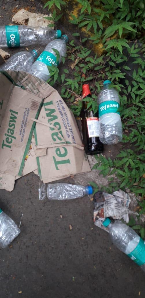 The protesters shared photos and videos of liquor and water bottles strewn around, scattered plates, and leftover food apart from heaps of garbage dumped after the rally on Wednesday (Pic/Yuva Sena leader Pradeep Sawant)