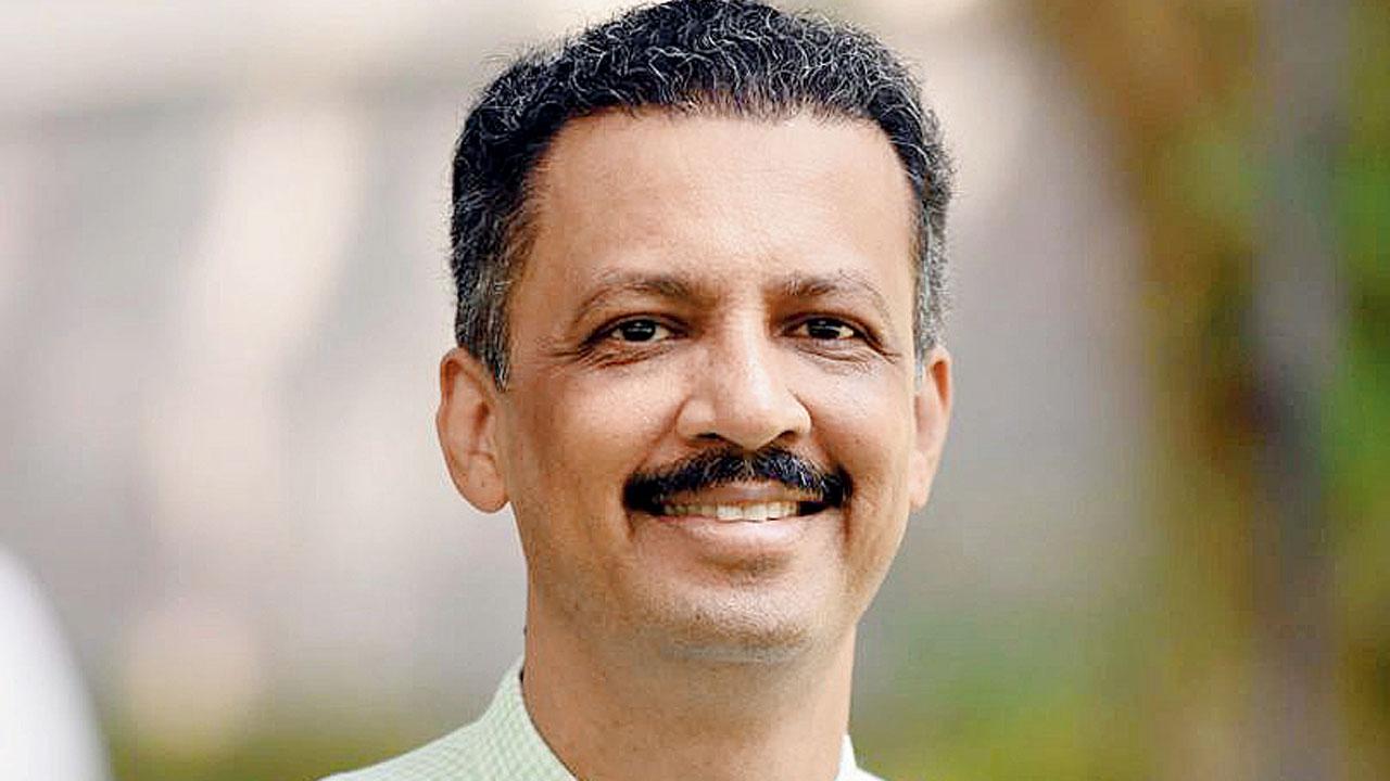 Uddhav Thackeray’s PA Milind Narvekar will have Y+ escort cover