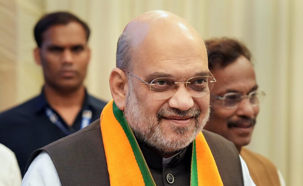 Choose between 'AAP Nirbhar' and Atmanirbhar, says Amit Shah ahead of MCD polls