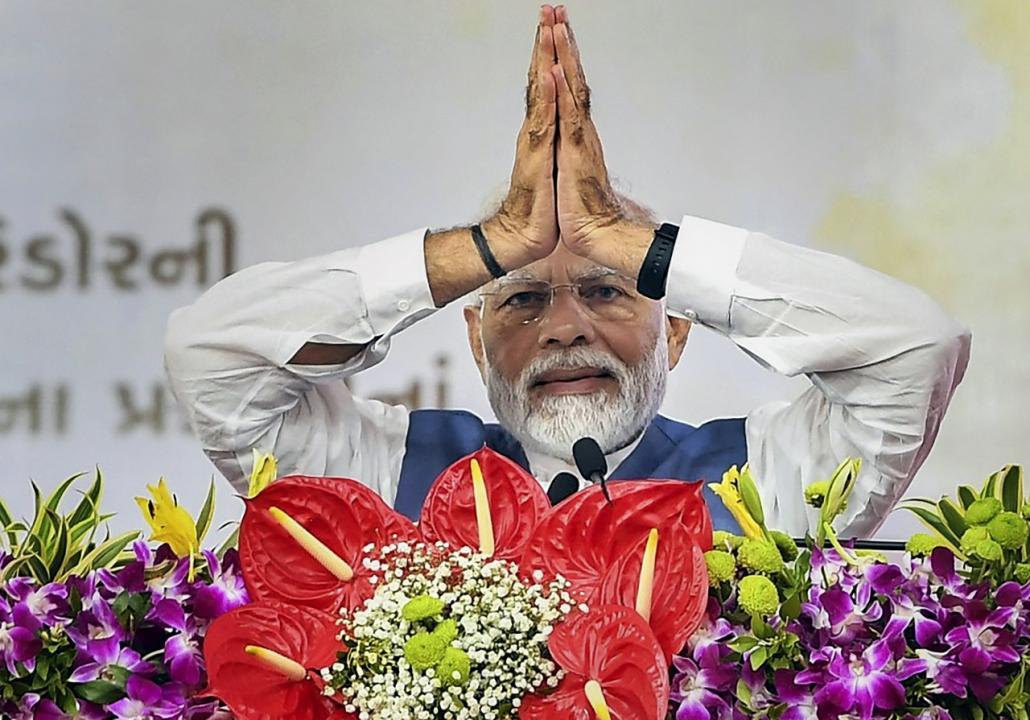 PM Modi offers prayers at Kedarnath temple in Uttarakhand