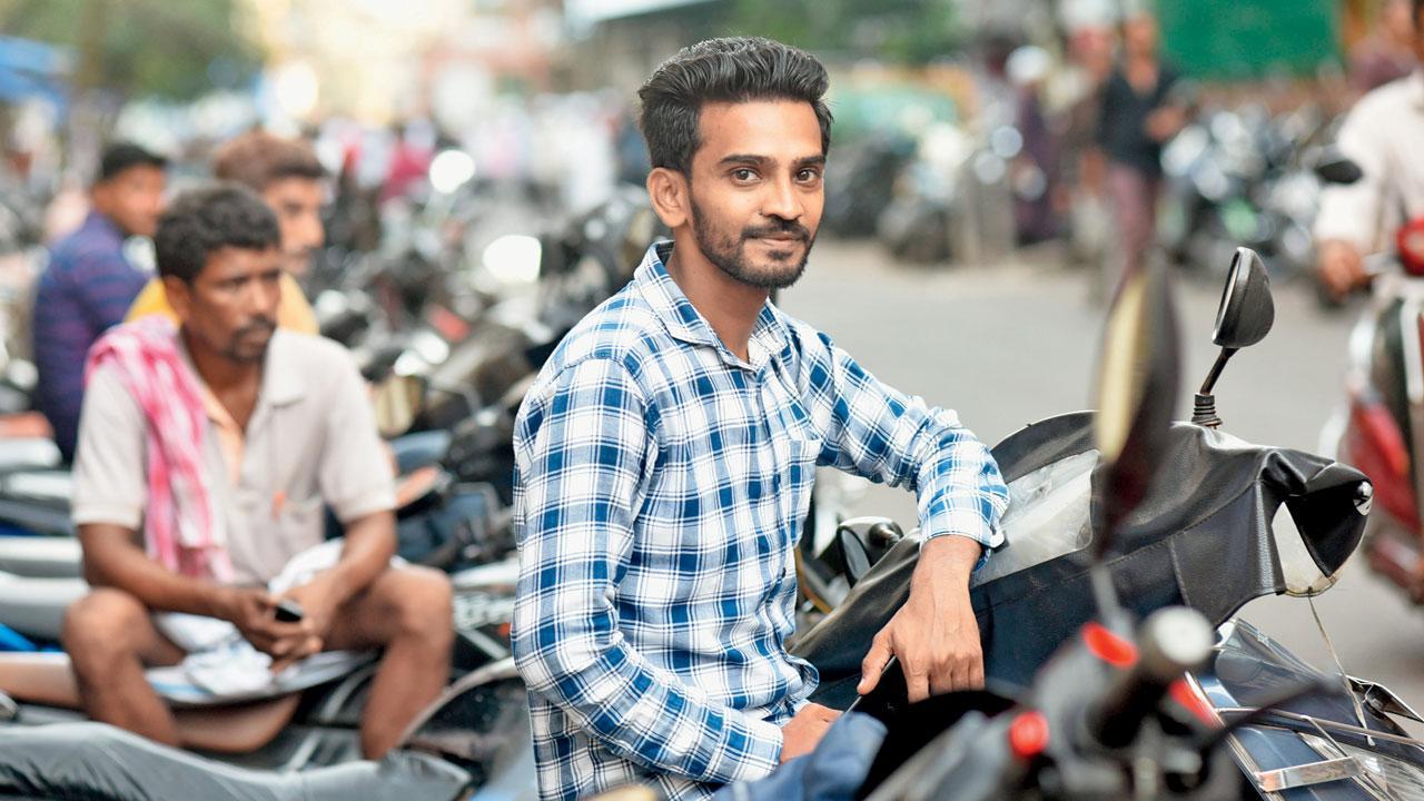 Mumbai: Two who bought their way to freedom