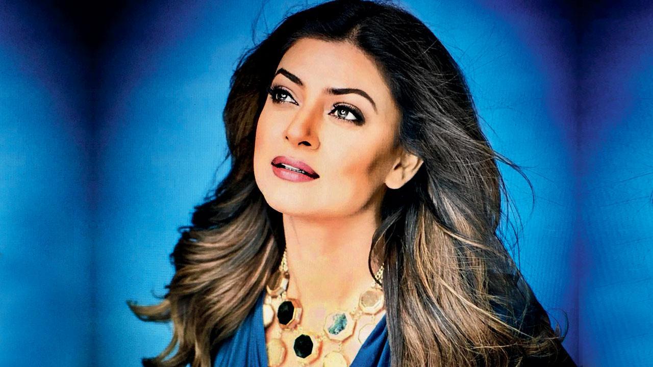 300 transgender artistes to join Sushmita Sen on screen