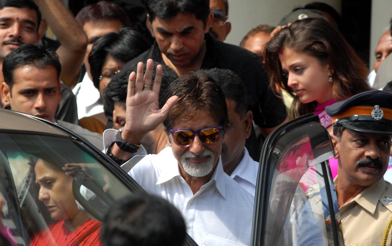 We wish Mr. Bachchan, a very happy birthday!!!