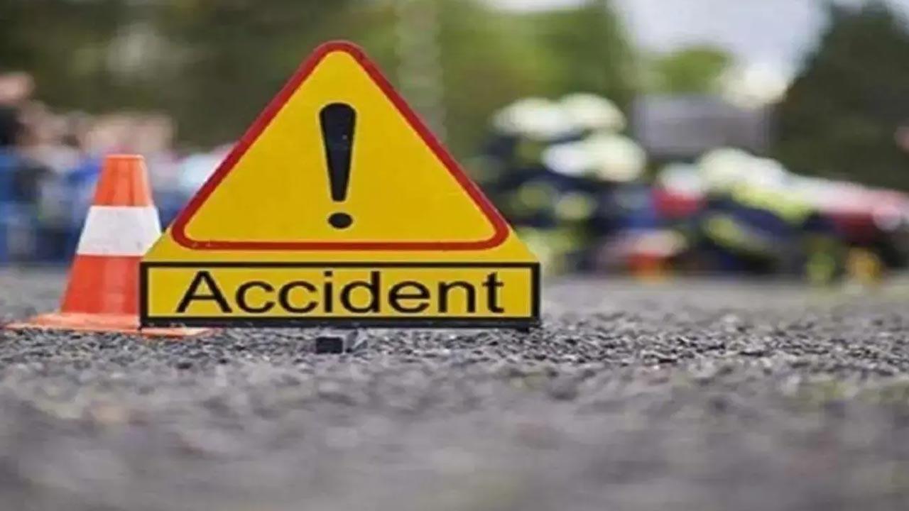 Uttar Pradesh: Four women, child killed in road accident