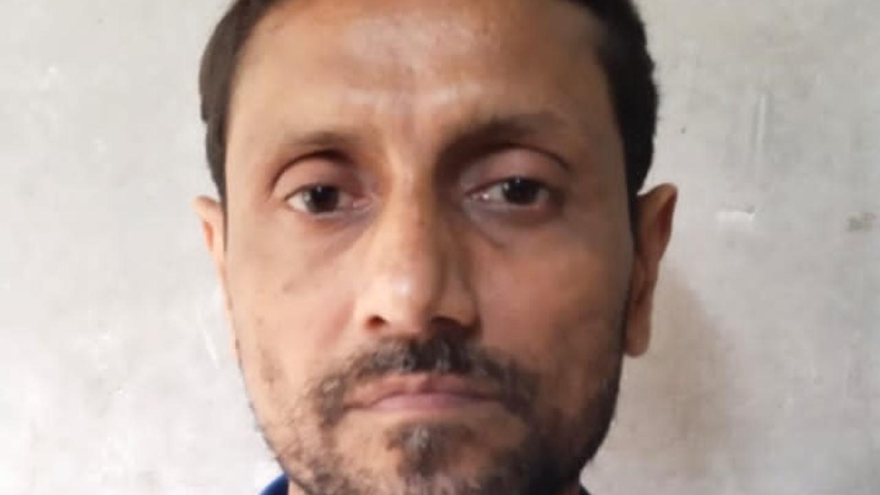 Mumbai: Man booked in assault case 17 years ago, held