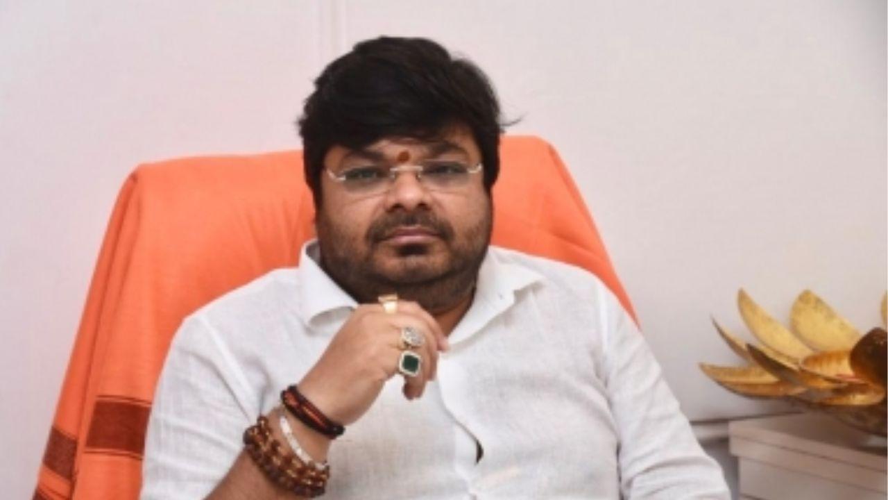 'The Kashmir Files', 'Karthikeya 2' producer adopts Telangana village 'The Kashmir Files', 'Karthikeya 2' producer adopts Telangana village