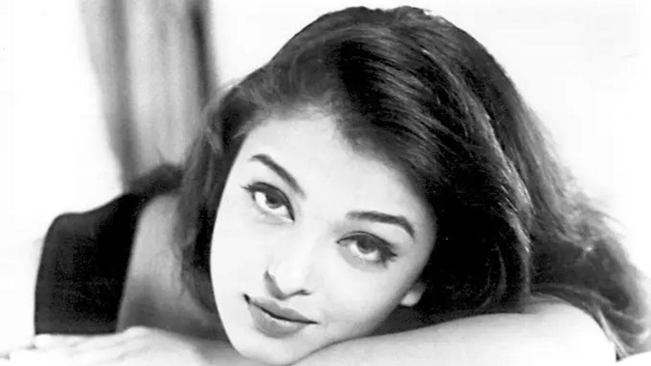 Aishwarya won the Miss World title held at Sun City, South Africa in 1994, after emerging victorious among 87 countries that participated in the competition. 