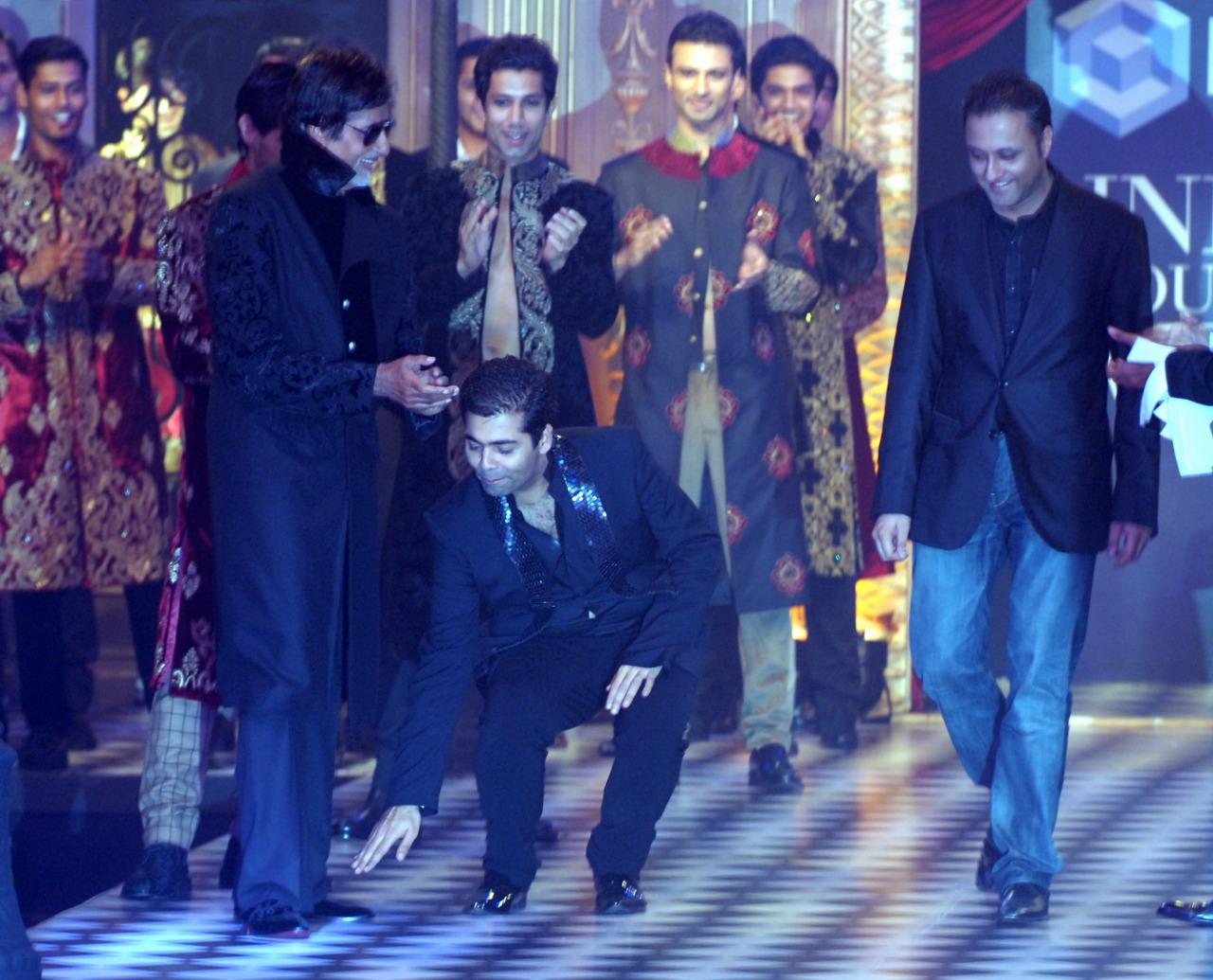 Karan Johar seeks blessings from Amitabh Bachchan mid-way a fashion show