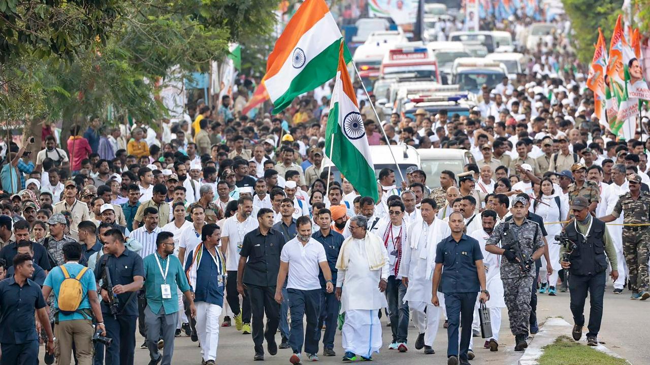 Bharat Jodo Yatra: Rahul Gandhi walks with kin of organ donors