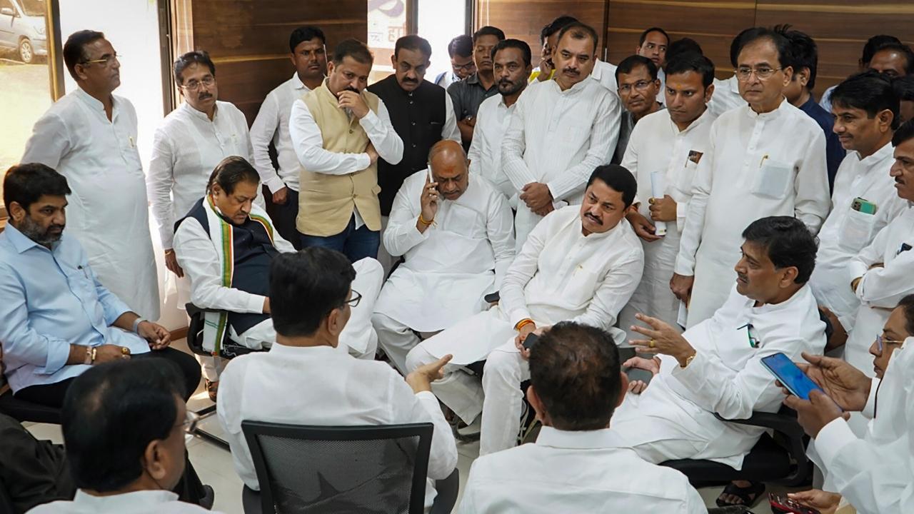 Senior Maharashtra Congress leaders Ashok Chavan, Prithviraj Chavan, Nana Patole and others were seen after casting their vote for the party's presidential election in Mumbai.