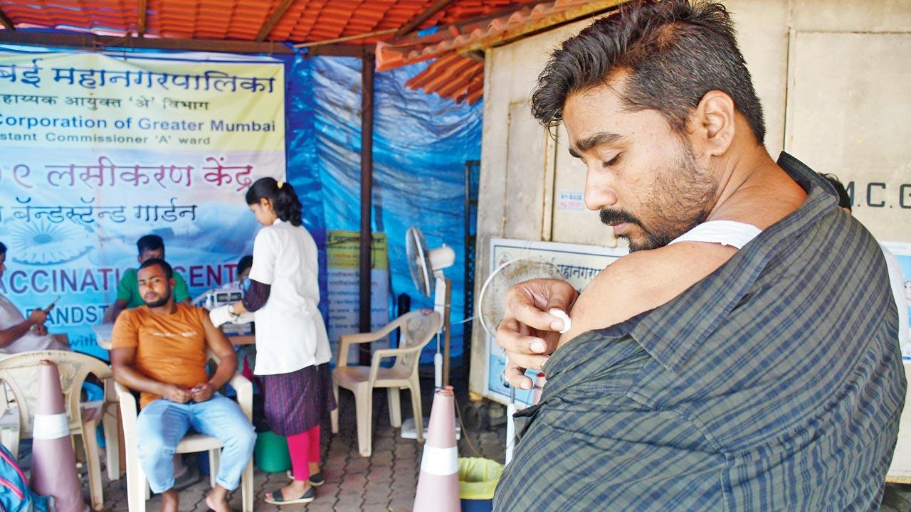 Mumbai: Amid festivities in city, daily Covid-19 cases drop to 32
