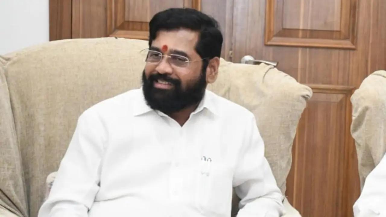 'Whoever becomes my heir will be my son', tweets Eknath Shinde in dig at Thackerays