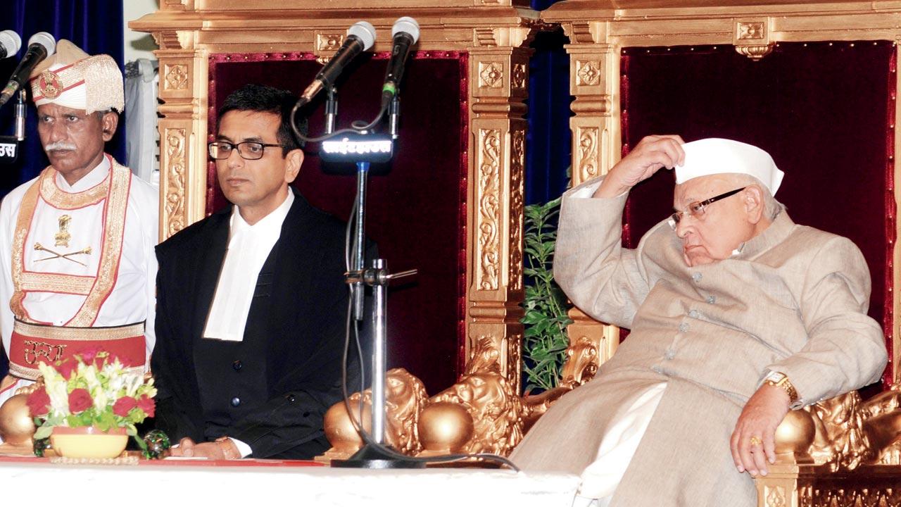 Then Allahabad High Court Chief Justice, DY Chandrachud administered the oath of office to Aziz Qureshi as the Uttar Pradesh governor at Raj Bhavan in 2014 in Lucknow. Pic/Getty Images