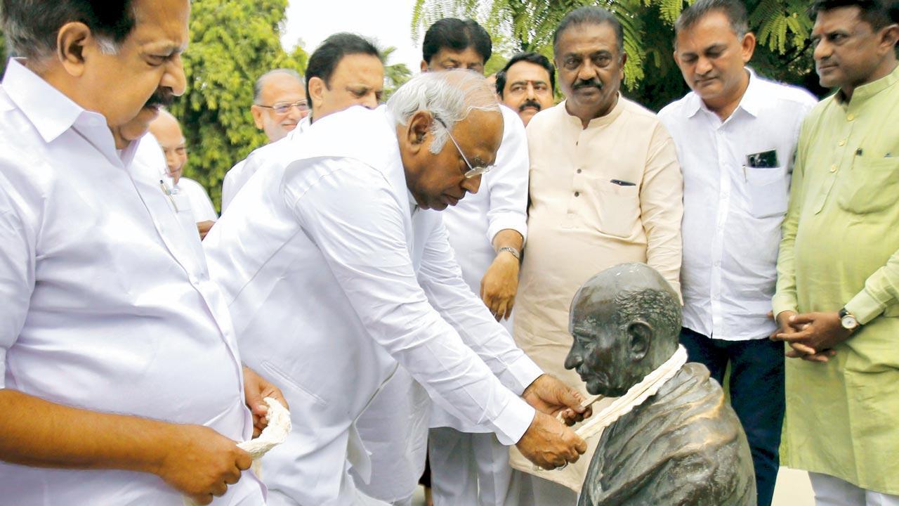 No ‘remote control’ in Congress: Mallikarjun Kharge