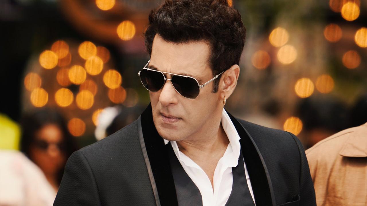 Salman Khan drops new still from 'Kisi Ka Bhai Kisi Ki Jaan'