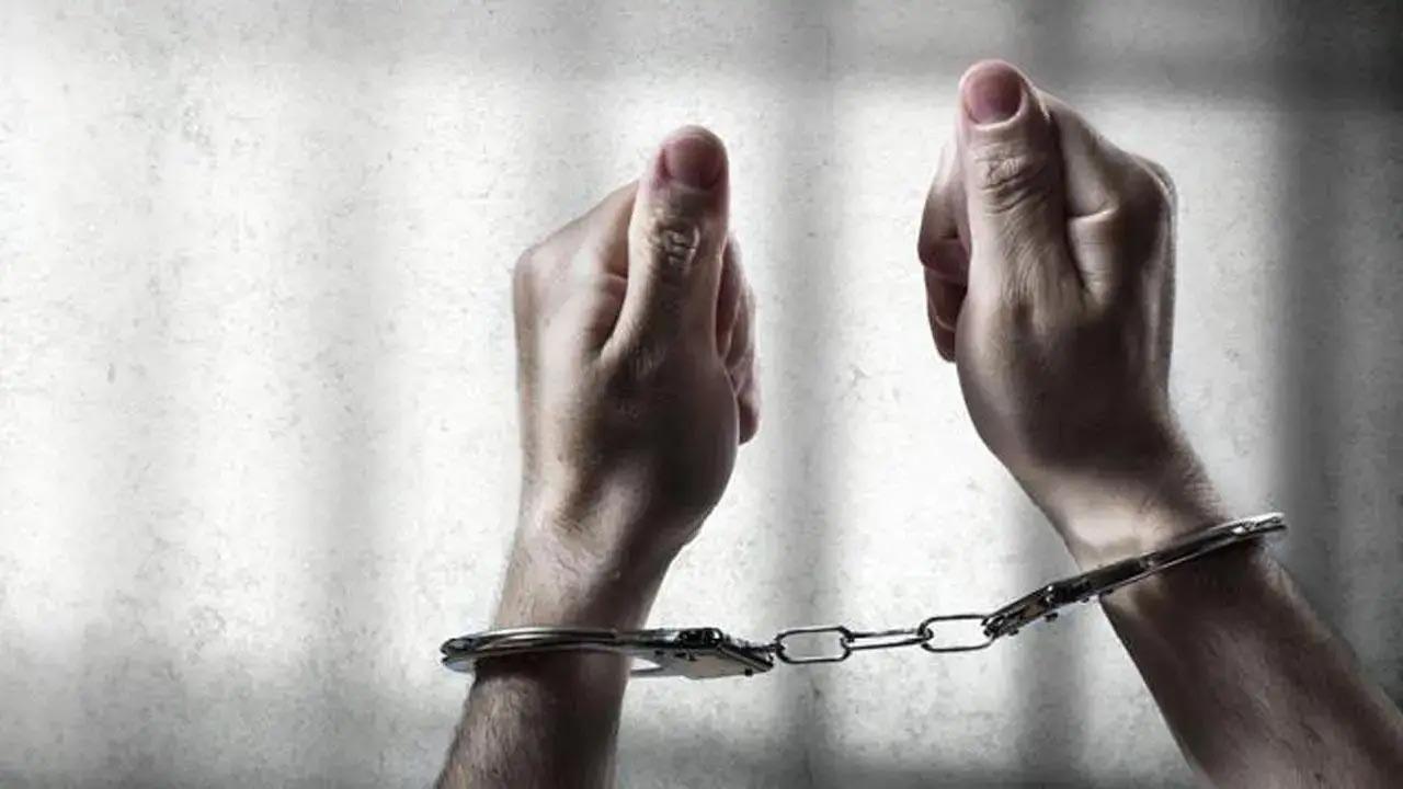 Mumbai: 20-year-old man jailed for pulling girl’s dupatta