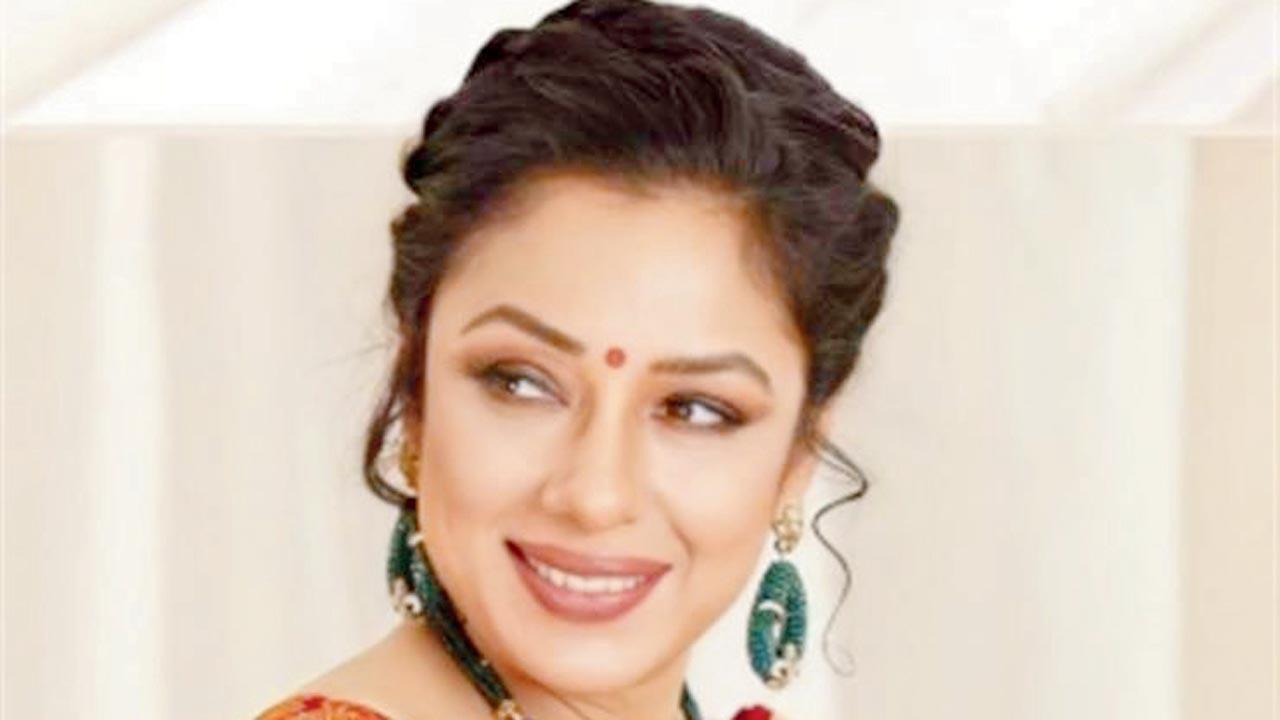 History repeated for Rupali Ganguly 