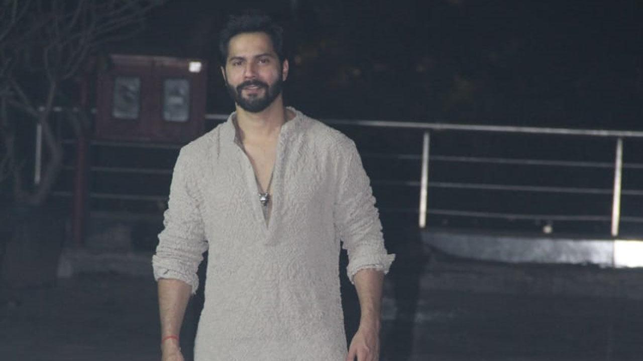 Varun Dhawan who has been spotted at multiple parties, showed up in a grey kurta and seemed to be his energetic self, despite his schedule. 
