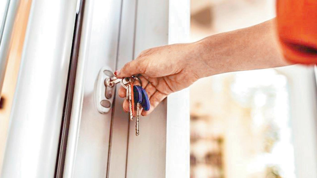 Mumbai: Top hotelier’s family gets 31-year-old daughter-in-law booked for theft 