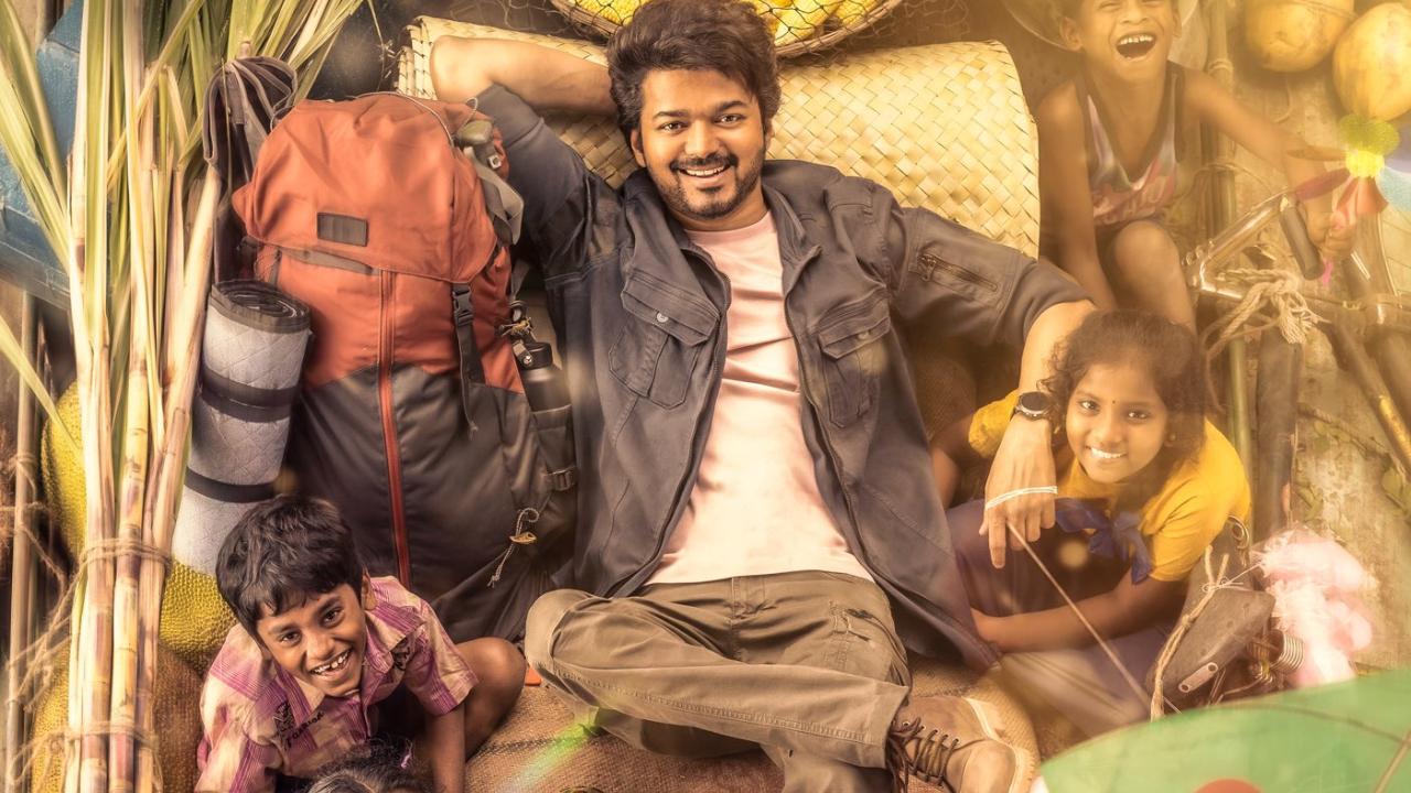 Vijay and Rashmika Mandanna starrer 'Varisu' to release on Sankranti 2023
