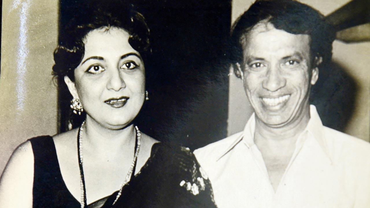 Yakub Sayed with actress and television host Tabassum whose chat show Phool Khile Gulshan Gulshan was very popular and saw the presence of every prominent actor and musician